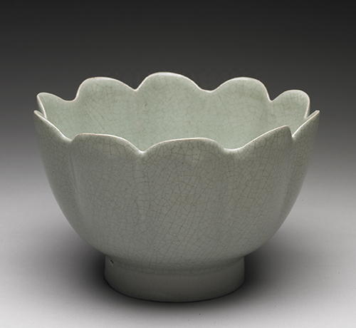 Warming Bowl in the Shape of a Flower with Light 
