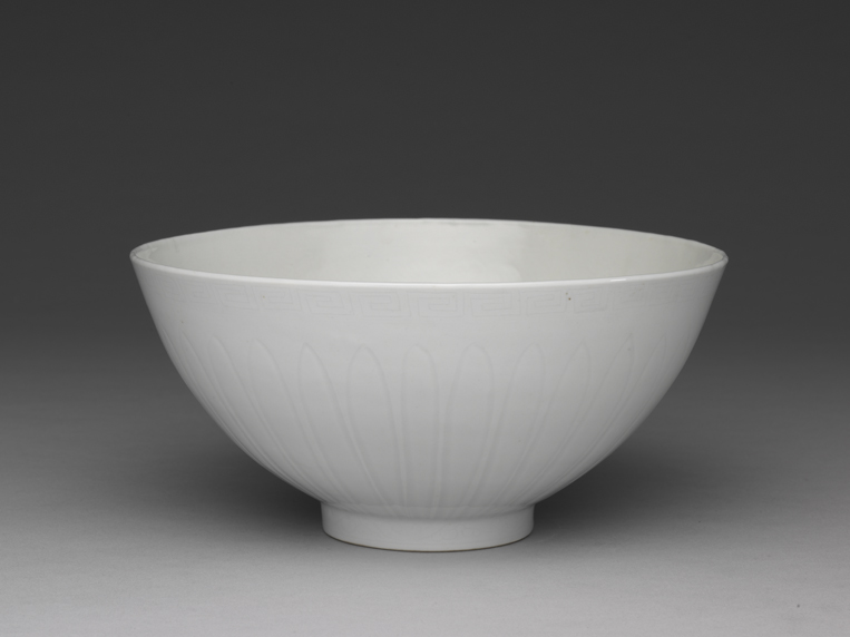 Bowl with impressed four-seasons flowers decoration in sweet-white glaze, Ming dynasty, Yongle reign (1403-1424)