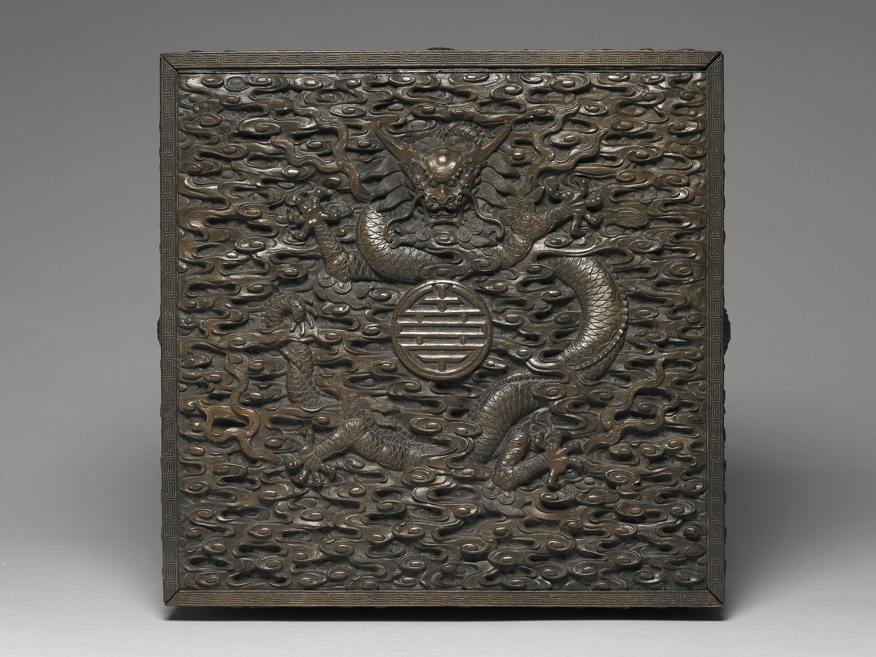 Square red sandalwood curio box with carved dragon decoration