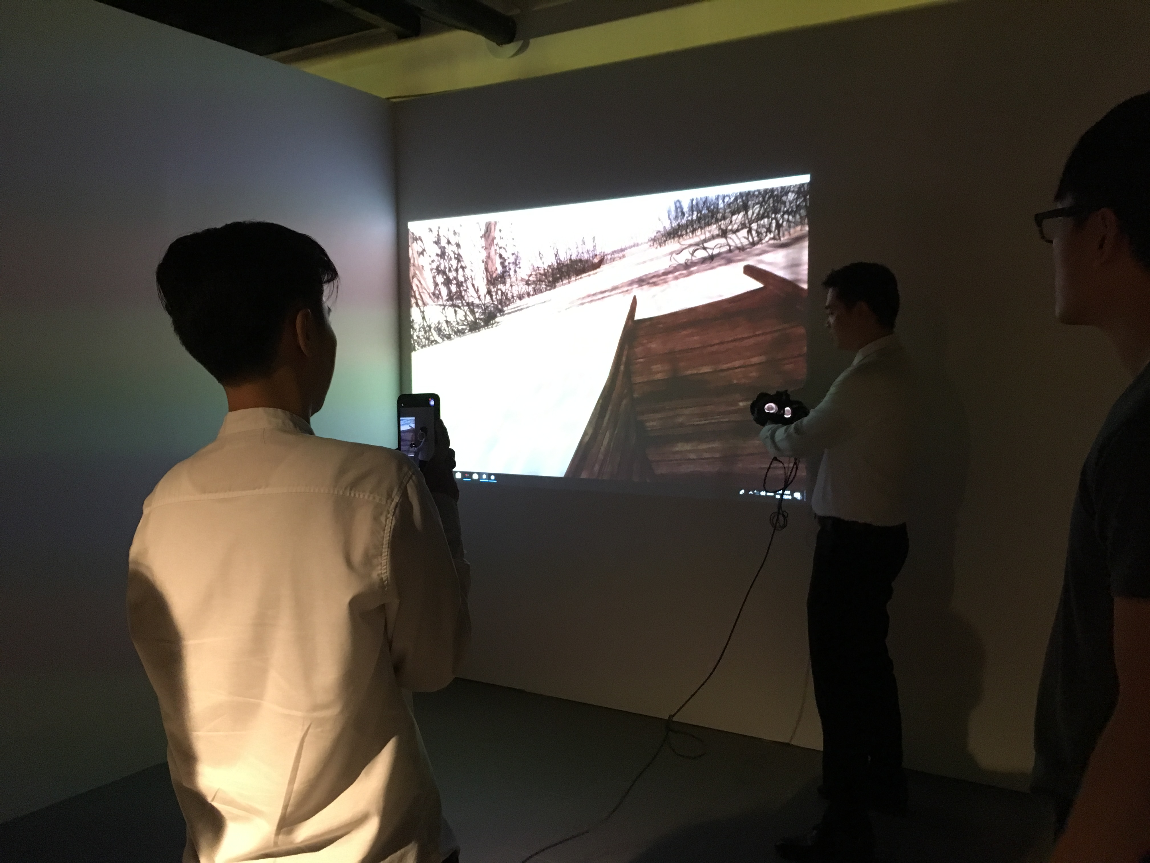 Roaming through Fantasy Land VR Installation