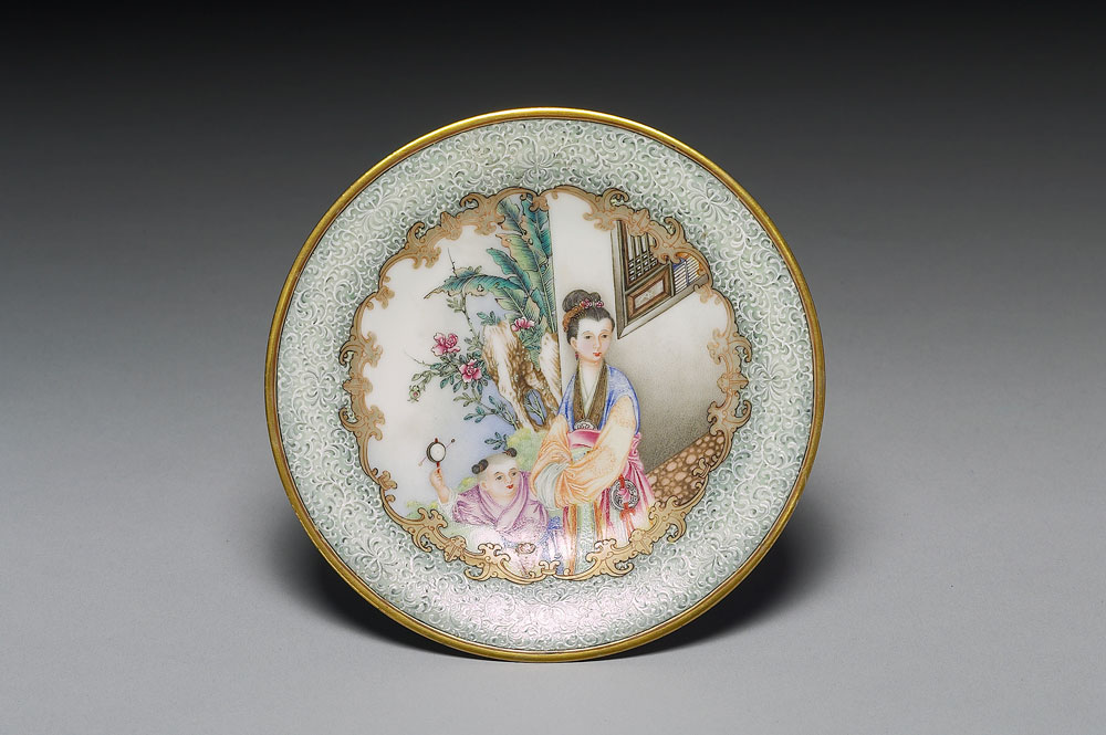 Dish with 'Mother Tutoring Her Child' motif in falangcai painted enamels