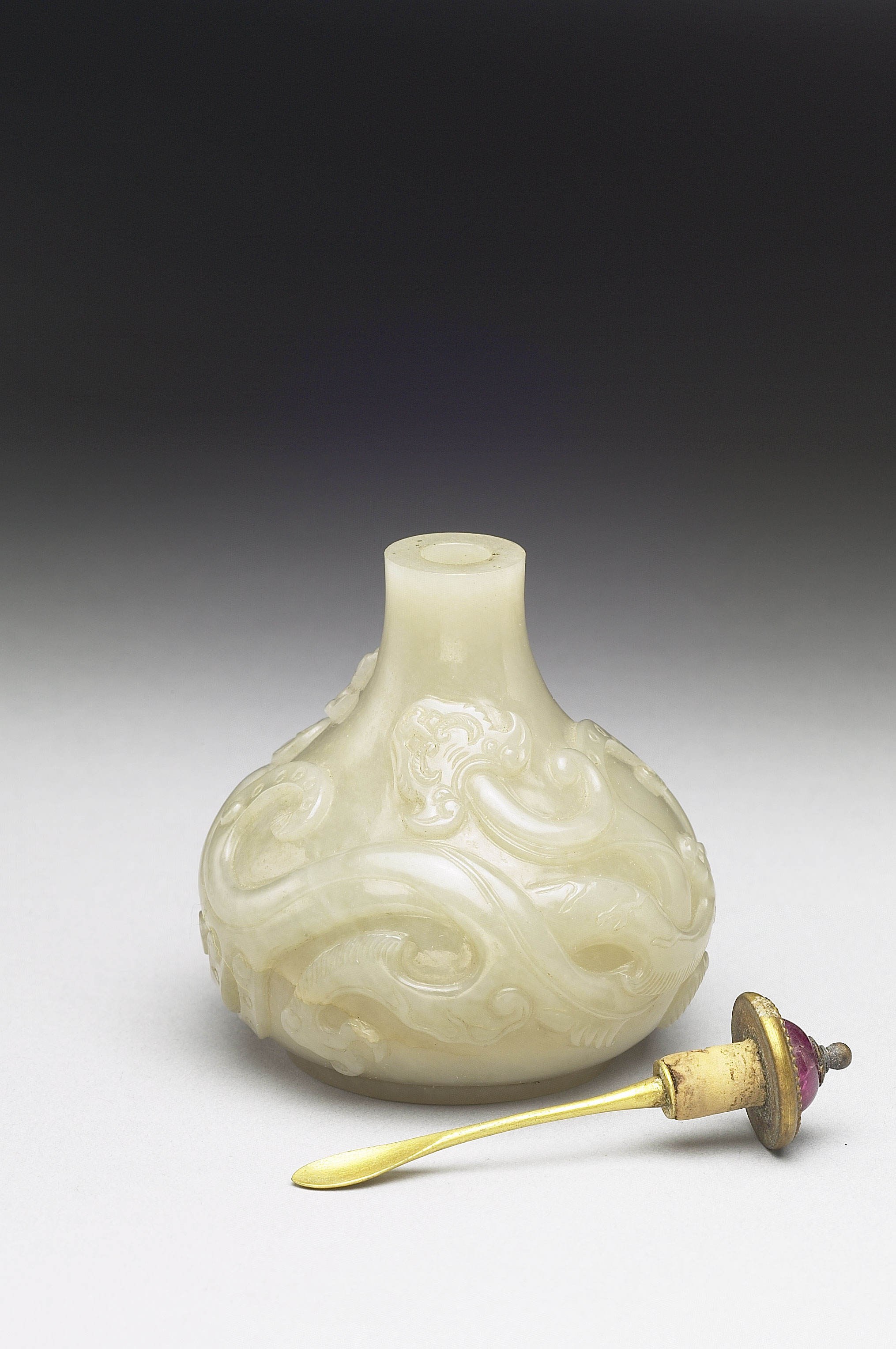 Snuff: The Trend of Snuff Bottles from the Qing Court - Craftsmanship