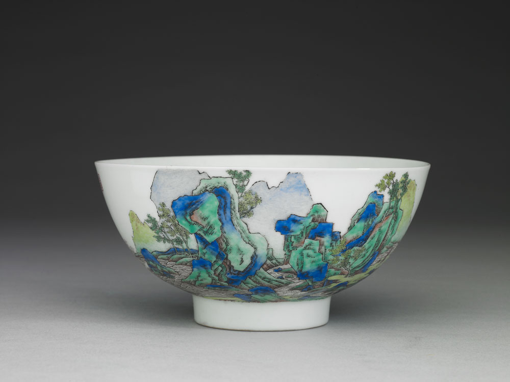 Bowl with 'Longevity Mountain and Fortune Sea' motif in falangcai painted enamels
