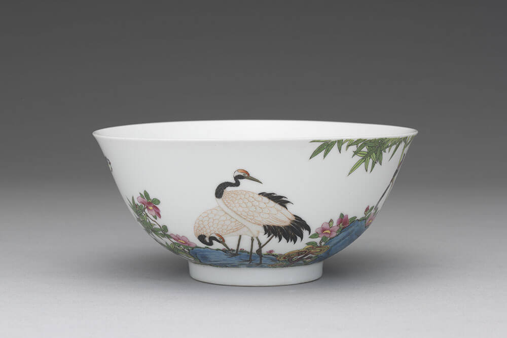 Qing Dynasty, Bowl with 'Lingzhi fungus and birds presenting longevity' motif in falangcai painted enamels_Preview