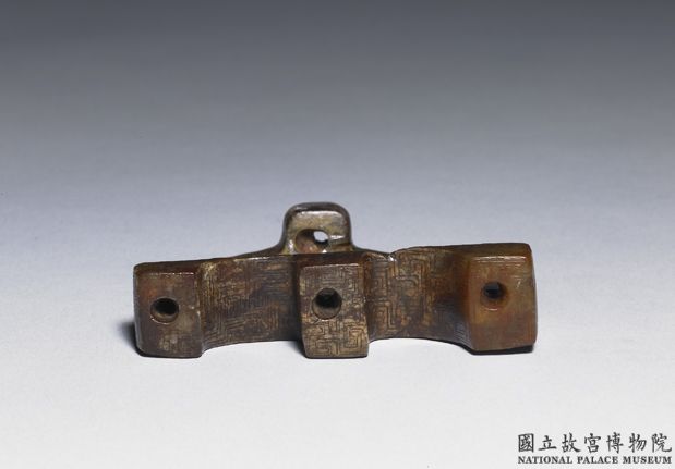 良渚文化  三叉形器