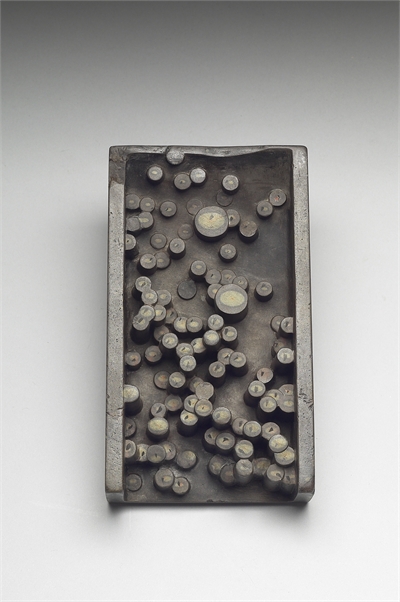 Tuan Inkstone with Cloud-and-Dragon Decor and 99 Columns